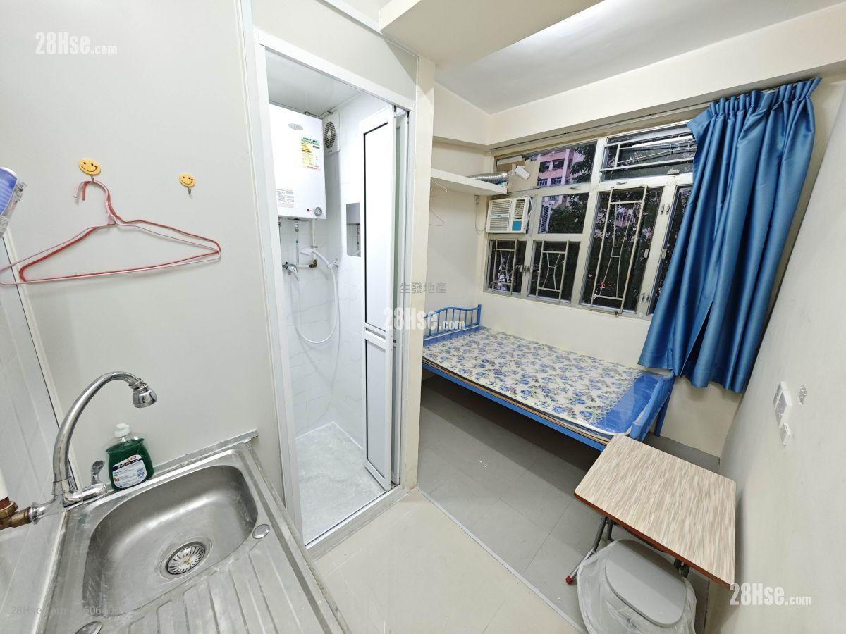 仁爱大楼 租盘 开放式间隔 , 1 浴室 120 平方尺 ( 11.1 平方米 )