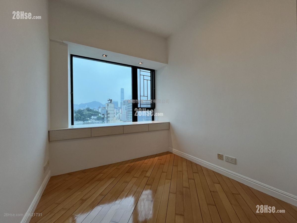 何文田山道1号 售盘 4 房 , 2 浴室 1,298 平方尺 ( 120.6 平方米 ) 何文田山道1号 售盘 4 房 , 2 浴室 1,298 平方尺 ( 120.6 平方米 )