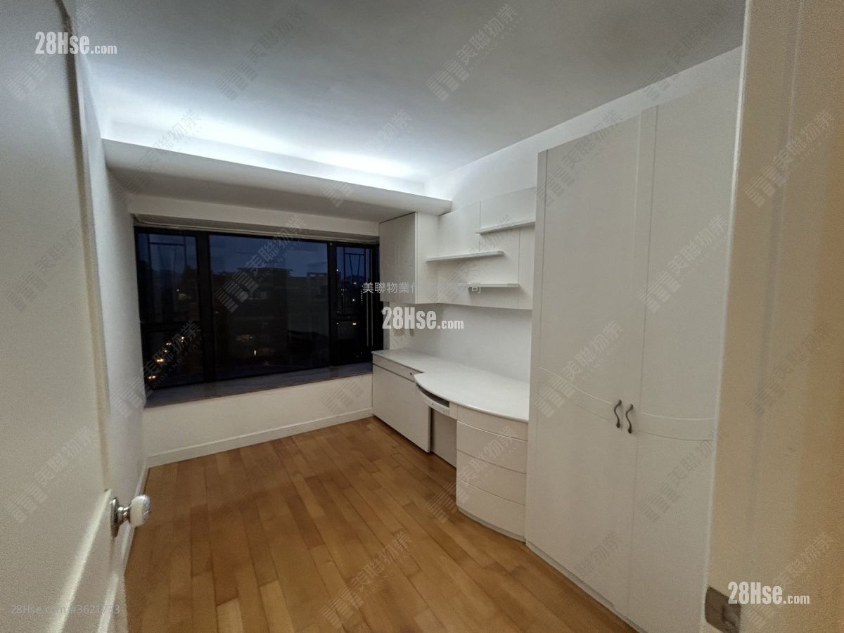 帝景峰 售盘 4 房 , 2 浴室 1,873 平方尺 ( 174.0 平方米 ) 帝景峰 售盘 4 房 , 2 浴室 1,873 平方尺 ( 174.0 平方米 )