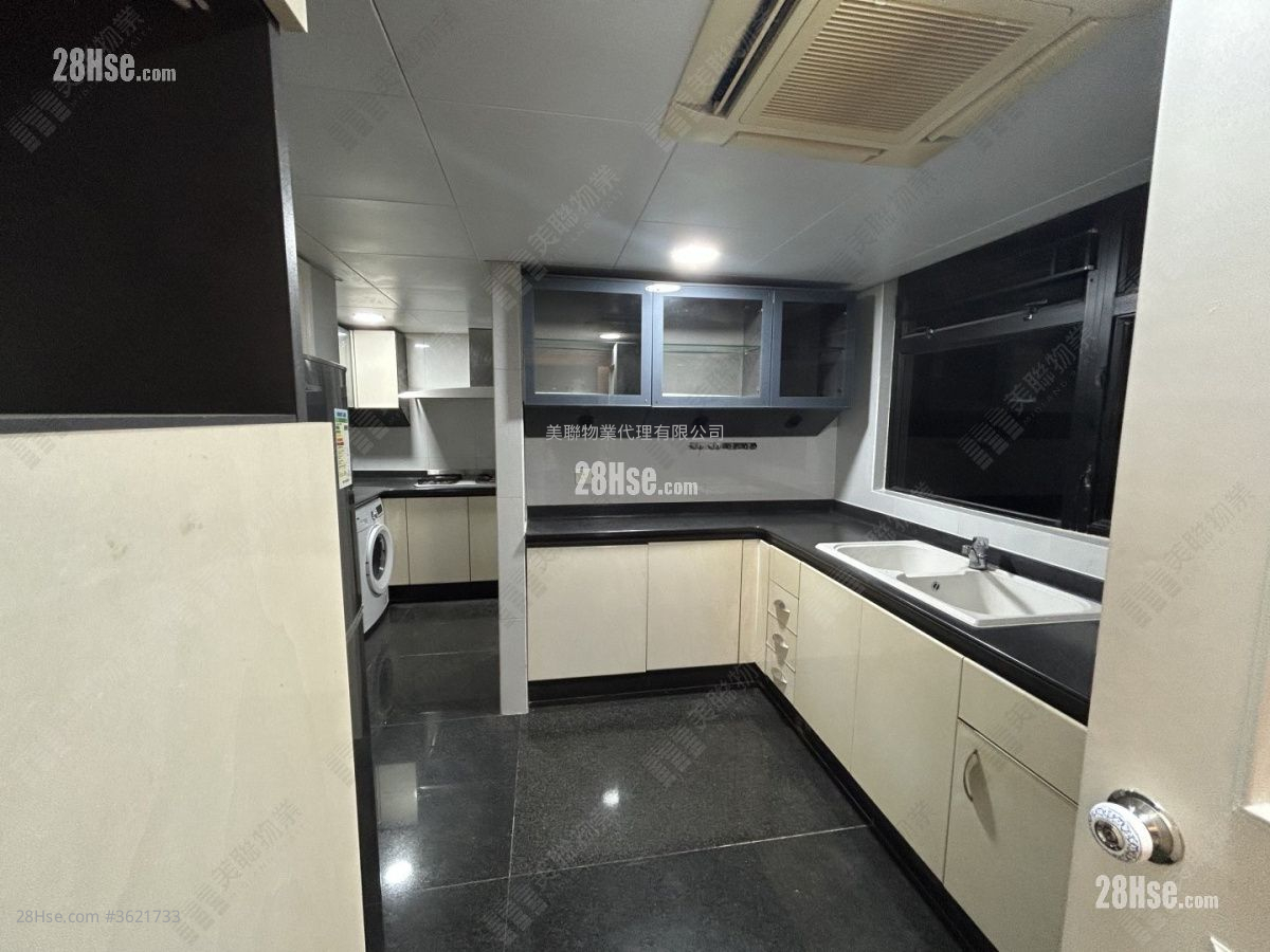 帝景峰 售盘 4 房 , 2 浴室 1,873 平方尺 ( 174.0 平方米 ) 帝景峰 售盘 4 房 , 2 浴室 1,873 平方尺 ( 174.0 平方米 )