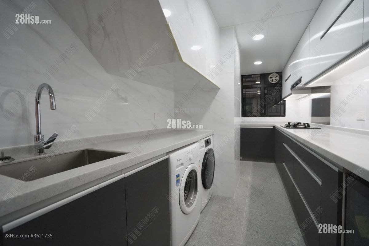 帝景峰 售盘 4 房 , 3 浴室 2,032 平方尺 ( 188.8 平方米 ) 帝景峰 售盘 4 房 , 3 浴室 2,032 平方尺 ( 188.8 平方米 )