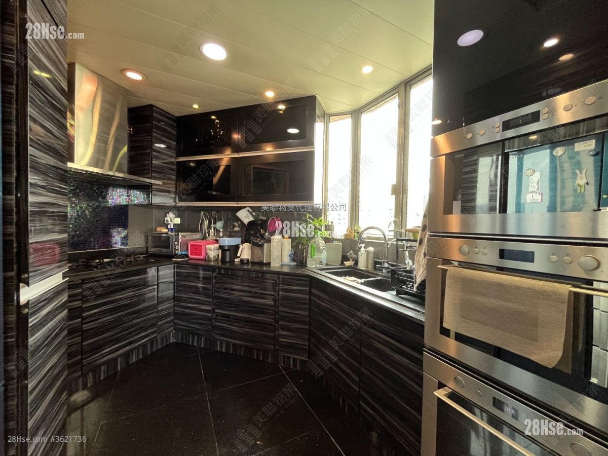 君颐峰 售盘 3 房 , 2 浴室 992 平方尺 ( 92.2 平方米 ) 君颐峰 售盘 3 房 , 2 浴室 992 平方尺 ( 92.2 平方米 )