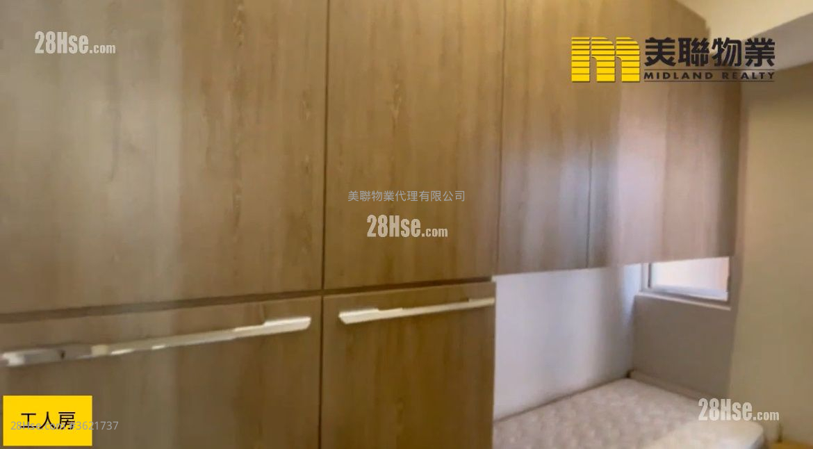 君颐峰 售盘 3 房 , 2 浴室 1,343 平方尺 ( 124.8 平方米 ) 君颐峰 售盘 3 房 , 2 浴室 1,343 平方尺 ( 124.8 平方米 )