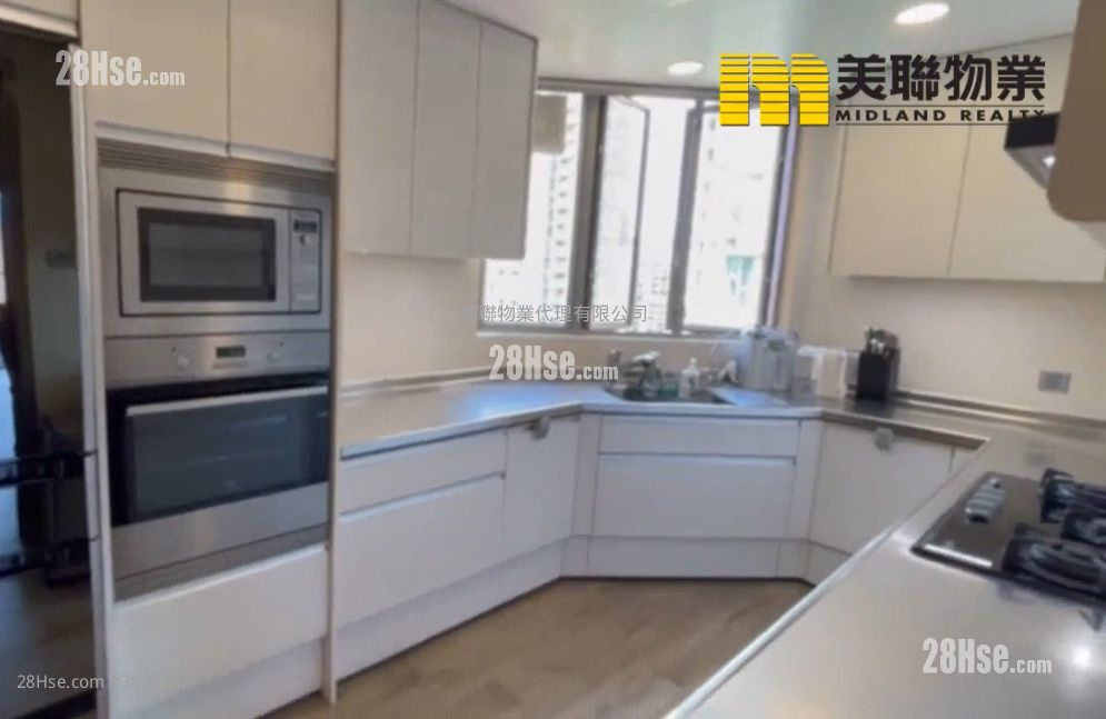 君颐峰 售盘 3 房 , 2 浴室 1,343 平方尺 ( 124.8 平方米 ) 君颐峰 售盘 3 房 , 2 浴室 1,343 平方尺 ( 124.8 平方米 )