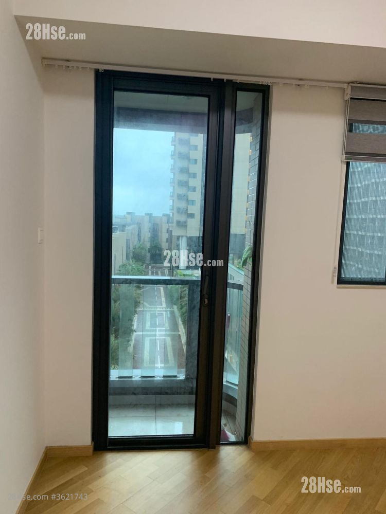 master room: Alto Residences Rental 1 Bedroom , 1 Bathroom 413 ft² ( 38.4 m² ) master room: Alto Residences Rental 1 Bedroom , 1 Bathroom 413 ft² ( 38.4 m² )