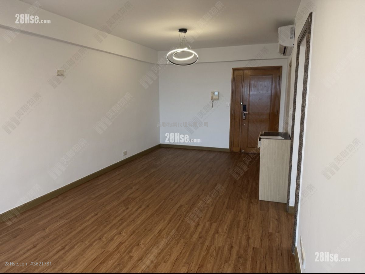 Dynasty Heights Rental 3 Bedrooms , 2 Bathrooms 1,198 ft² ( 111.3 m² ) Dynasty Heights Rental 3 Bedrooms , 2 Bathrooms 1,198 ft² ( 111.3 m² )