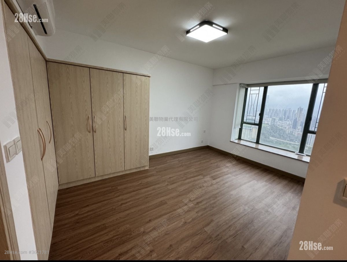 Dynasty Heights Rental 3 Bedrooms , 2 Bathrooms 1,198 ft² ( 111.3 m² ) Dynasty Heights Rental 3 Bedrooms , 2 Bathrooms 1,198 ft² ( 111.3 m² )