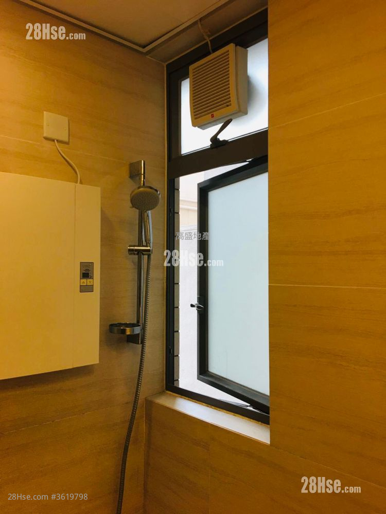 Heya Star Rental 2 Bedrooms , 1 Bathroom 542 ft² ( 50.4 m² ) Heya Star Rental 2 Bedrooms , 1 Bathroom 542 ft² ( 50.4 m² )