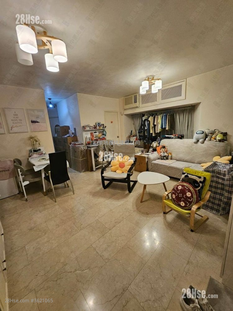 海翠花园 售盘 2 房 , 1 浴室 521 平方尺 ( 48.4 平方米 ) 海翠花园 售盘 2 房 , 1 浴室 521 平方尺 ( 48.4 平方米 )