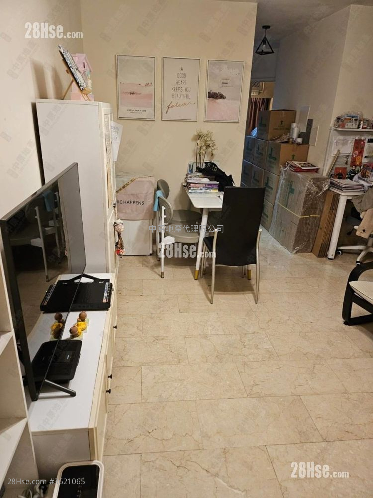 海翠花园 售盘 2 房 , 1 浴室 521 平方尺 ( 48.4 平方米 ) 海翠花园 售盘 2 房 , 1 浴室 521 平方尺 ( 48.4 平方米 )