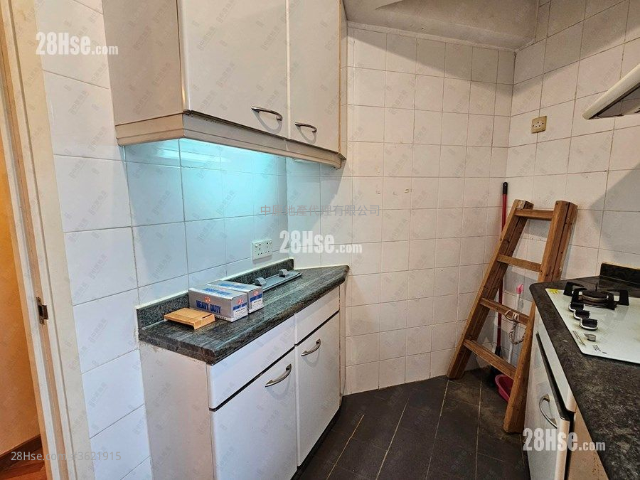 康蕙花园 售盘 2 房 , 1 浴室 439 平方尺 ( 40.8 平方米 ) 康蕙花园 售盘 2 房 , 1 浴室 439 平方尺 ( 40.8 平方米 )