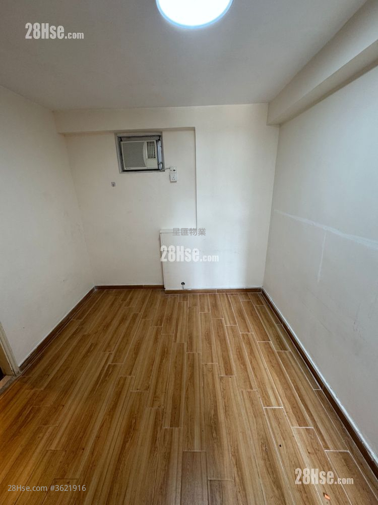 黄埔花园 售盘 3 房 , 2 浴室 680 平方尺 ( 63.2 平方米 ) 黄埔花园 售盘 3 房 , 2 浴室 680 平方尺 ( 63.2 平方米 )