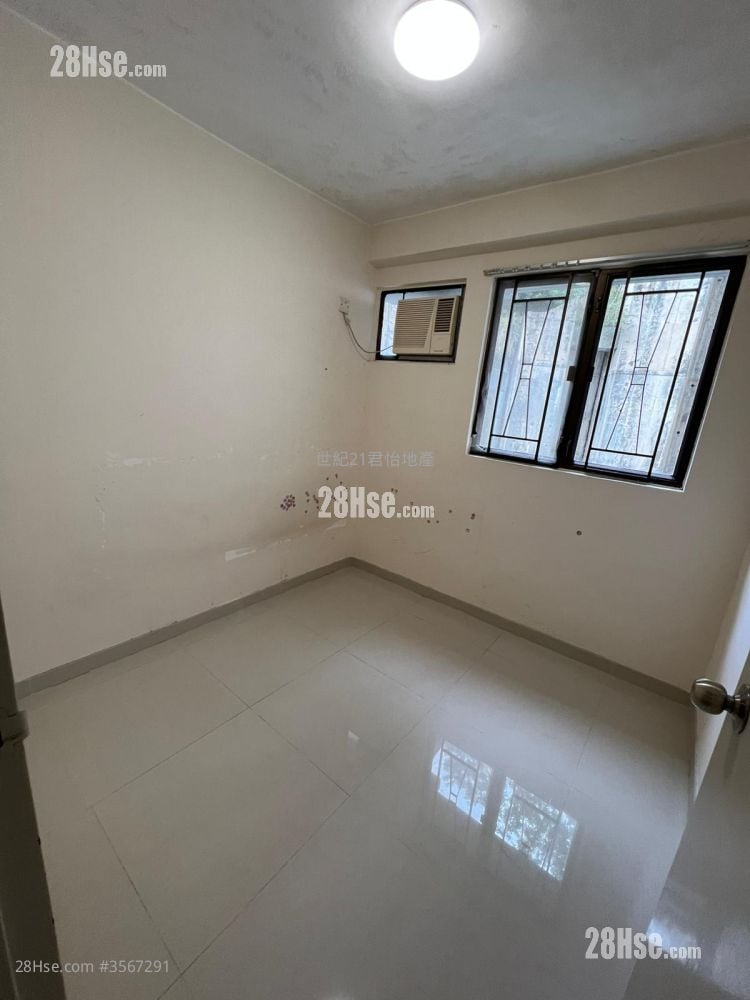 Fulrich Garden Rental 2 Bedrooms , 1 Bathroom 463 ft² ( 43.0 m² )