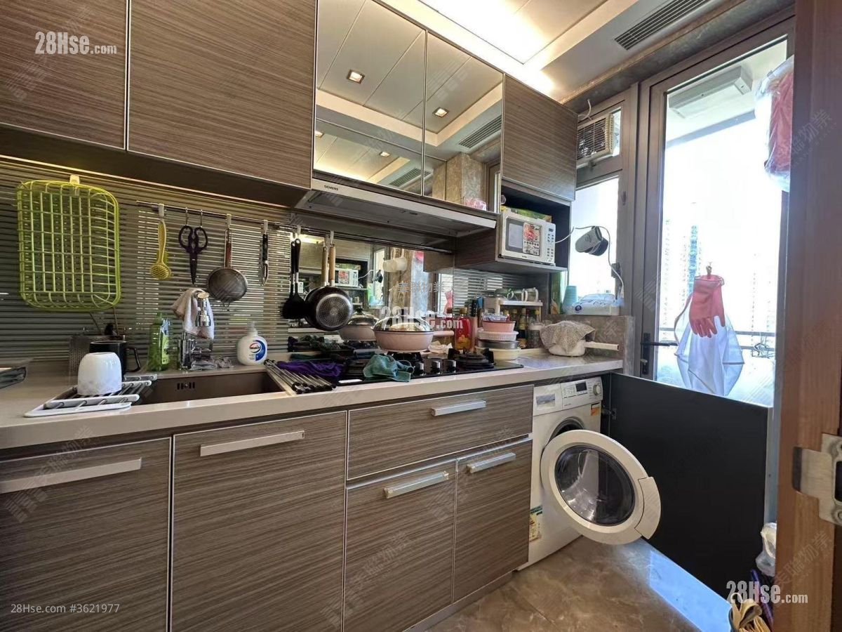 天晋 售盘 2 房 533 平方尺 ( 49.5 平方米 ) 天晋 售盘 2 房 533 平方尺 ( 49.5 平方米 )