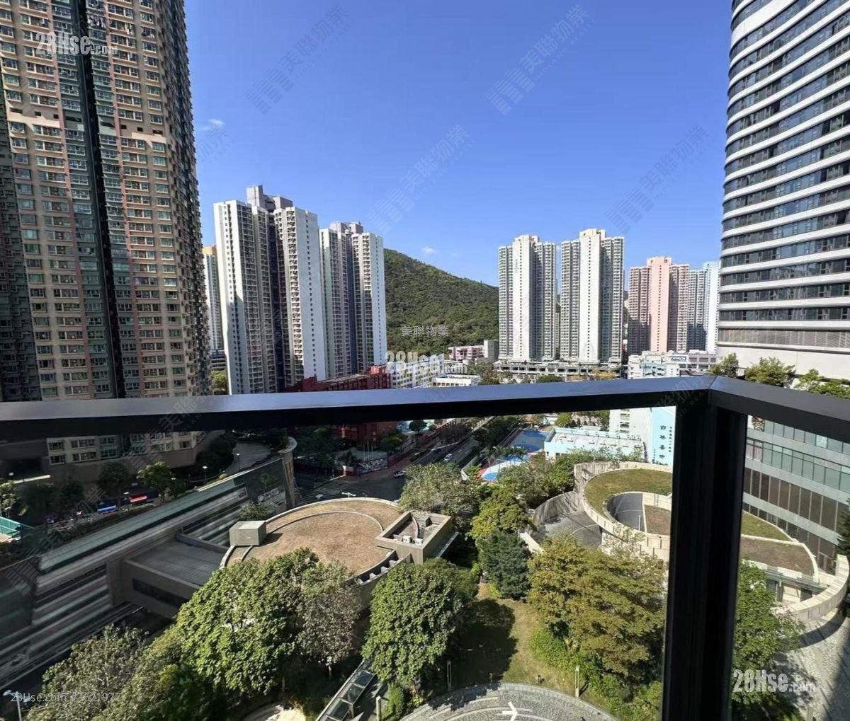 天晋 售盘 2 房 533 平方尺 ( 49.5 平方米 ) 天晋 售盘 2 房 533 平方尺 ( 49.5 平方米 )