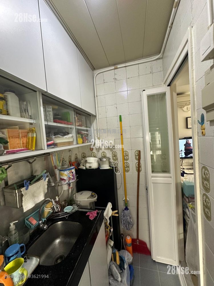 花园城 售盘 1 房 , 1 浴室 297 平方尺 ( 27.6 平方米 ) 花园城 售盘 1 房 , 1 浴室 297 平方尺 ( 27.6 平方米 )