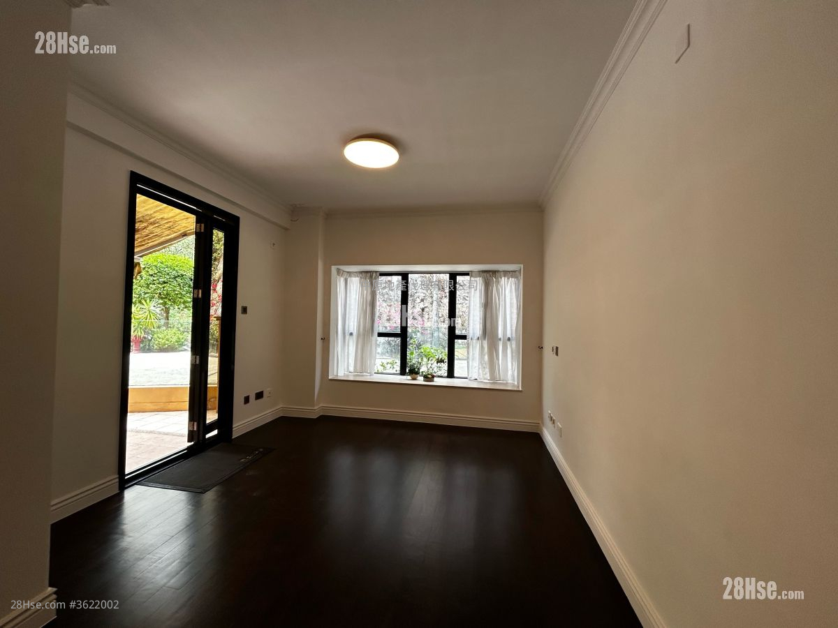 Dynasty Heights Sell 2 Bedrooms 645 ft² ( 59.9 m² ) Dynasty Heights Sell 2 Bedrooms 645 ft² ( 59.9 m² )