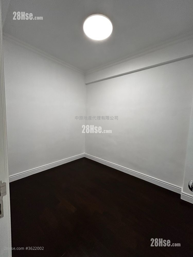 Dynasty Heights Sell 2 Bedrooms 645 ft² ( 59.9 m² ) Dynasty Heights Sell 2 Bedrooms 645 ft² ( 59.9 m² )