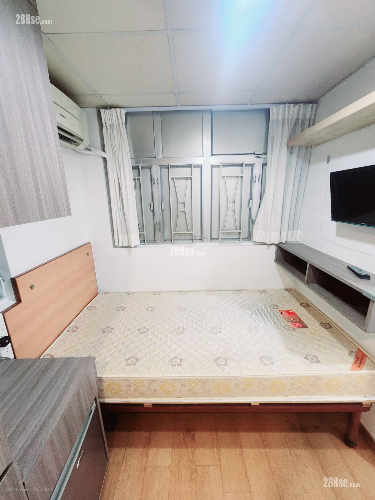 单幢楼房 租盘 120 平方尺 ( 11.1 平方米 ) 单幢楼房 租盘 120 平方尺 ( 11.1 平方米 )