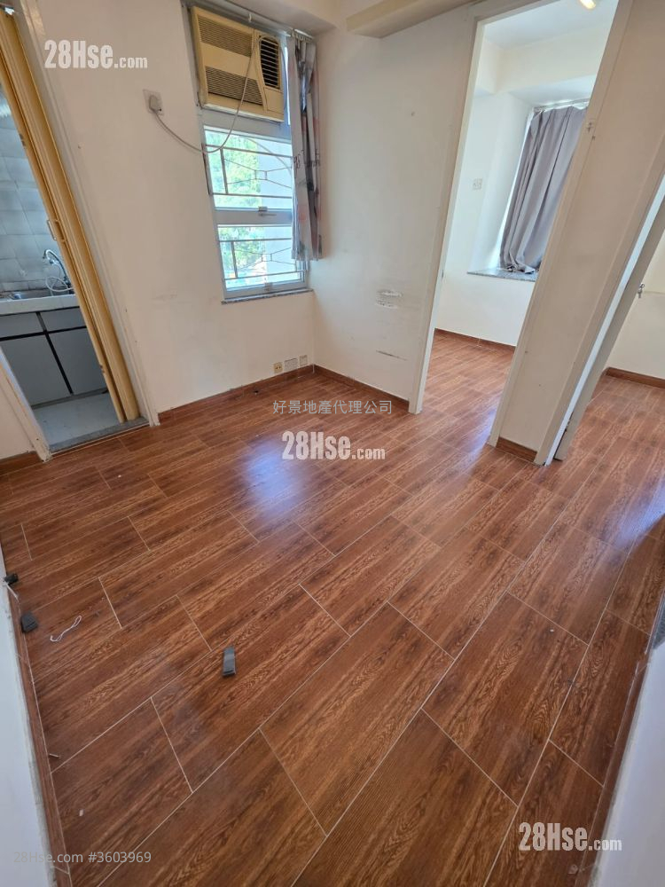 康辉大厦 租盘 2 房 , 1 浴室 253 平方尺 ( 23.5 平方米 )