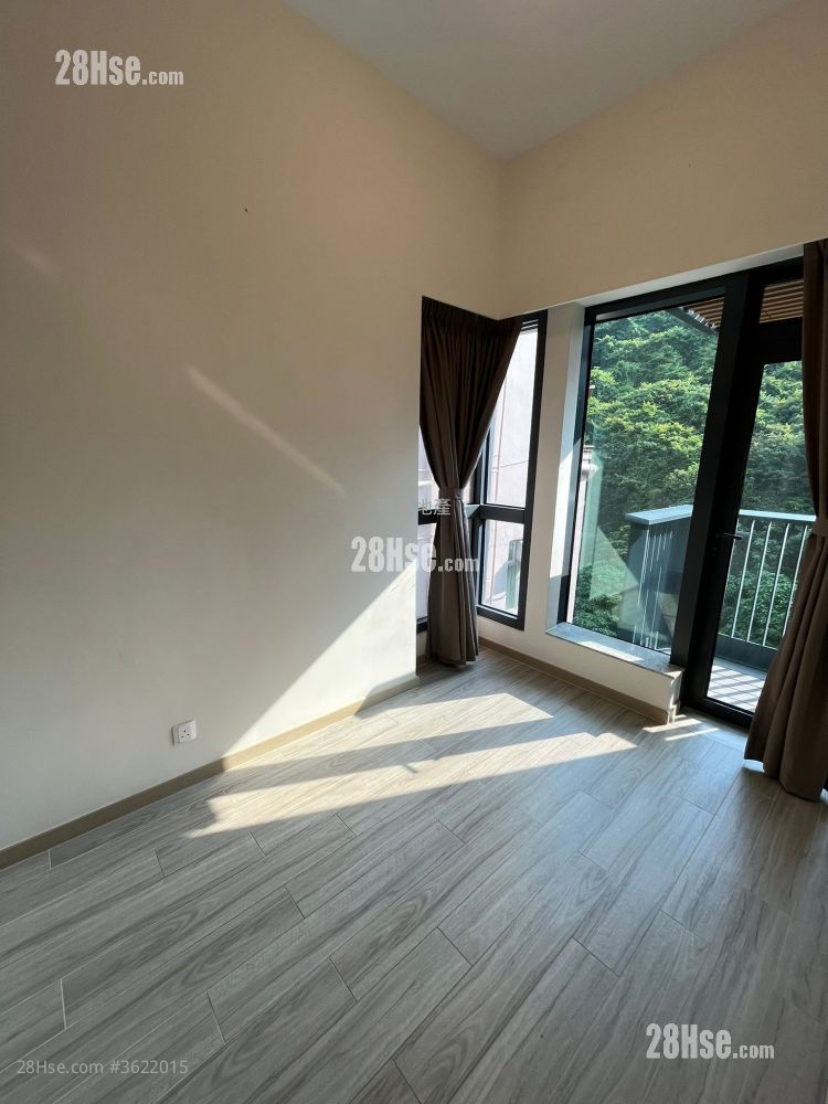 Novum East Rental 2 Bedrooms , 1 Bathroom 451 ft² ( 41.9 m² ) Novum East Rental 2 Bedrooms , 1 Bathroom 451 ft² ( 41.9 m² )