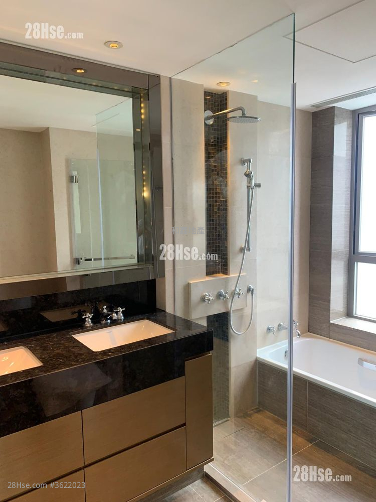 The Summa Rental 3 Bedrooms , 2 Bathrooms 954 ft² ( 88.6 m² ) The Summa Rental 3 Bedrooms , 2 Bathrooms 954 ft² ( 88.6 m² )