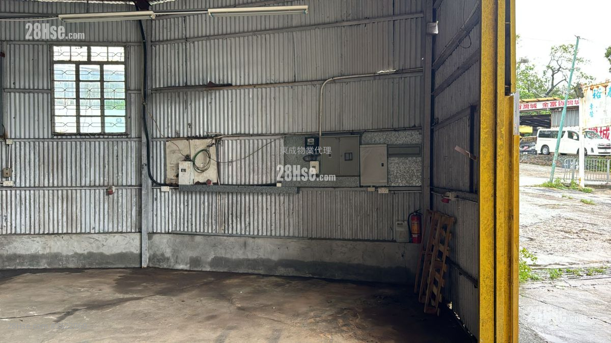 土地 租盘 6,500 平方尺 ( 603.9 平方米 ) 土地 租盘 6,500 平方尺 ( 603.9 平方米 )