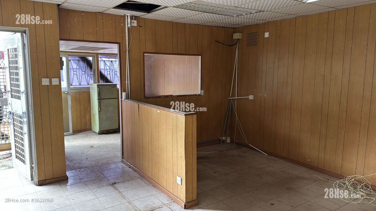 土地 租盘 6,500 平方尺 ( 603.9 平方米 ) 土地 租盘 6,500 平方尺 ( 603.9 平方米 )