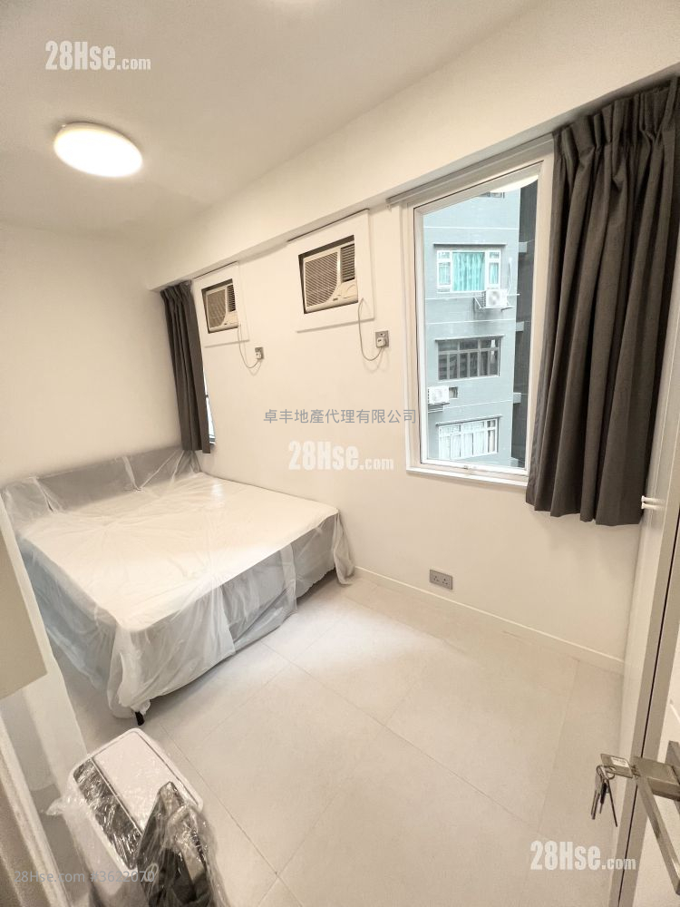 福临阁 租盘 1 房 , 1 浴室 394 平方尺 ( 36.6 平方米 ) 福临阁 租盘 1 房 , 1 浴室 394 平方尺 ( 36.6 平方米 )