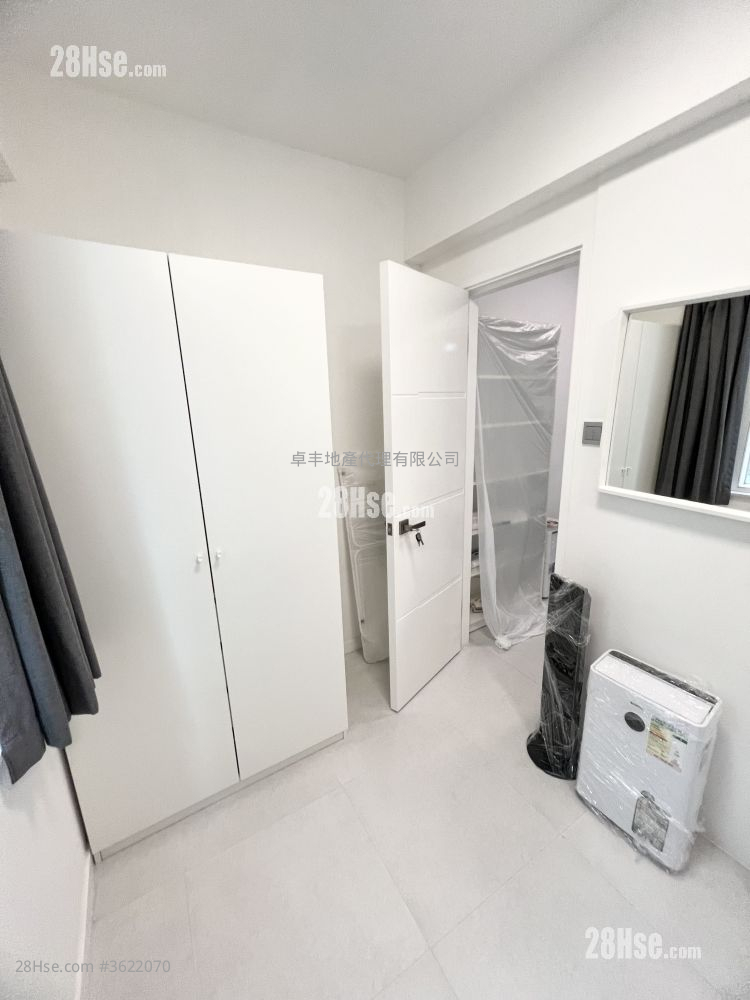 福临阁 租盘 1 房 , 1 浴室 394 平方尺 ( 36.6 平方米 ) 福临阁 租盘 1 房 , 1 浴室 394 平方尺 ( 36.6 平方米 )