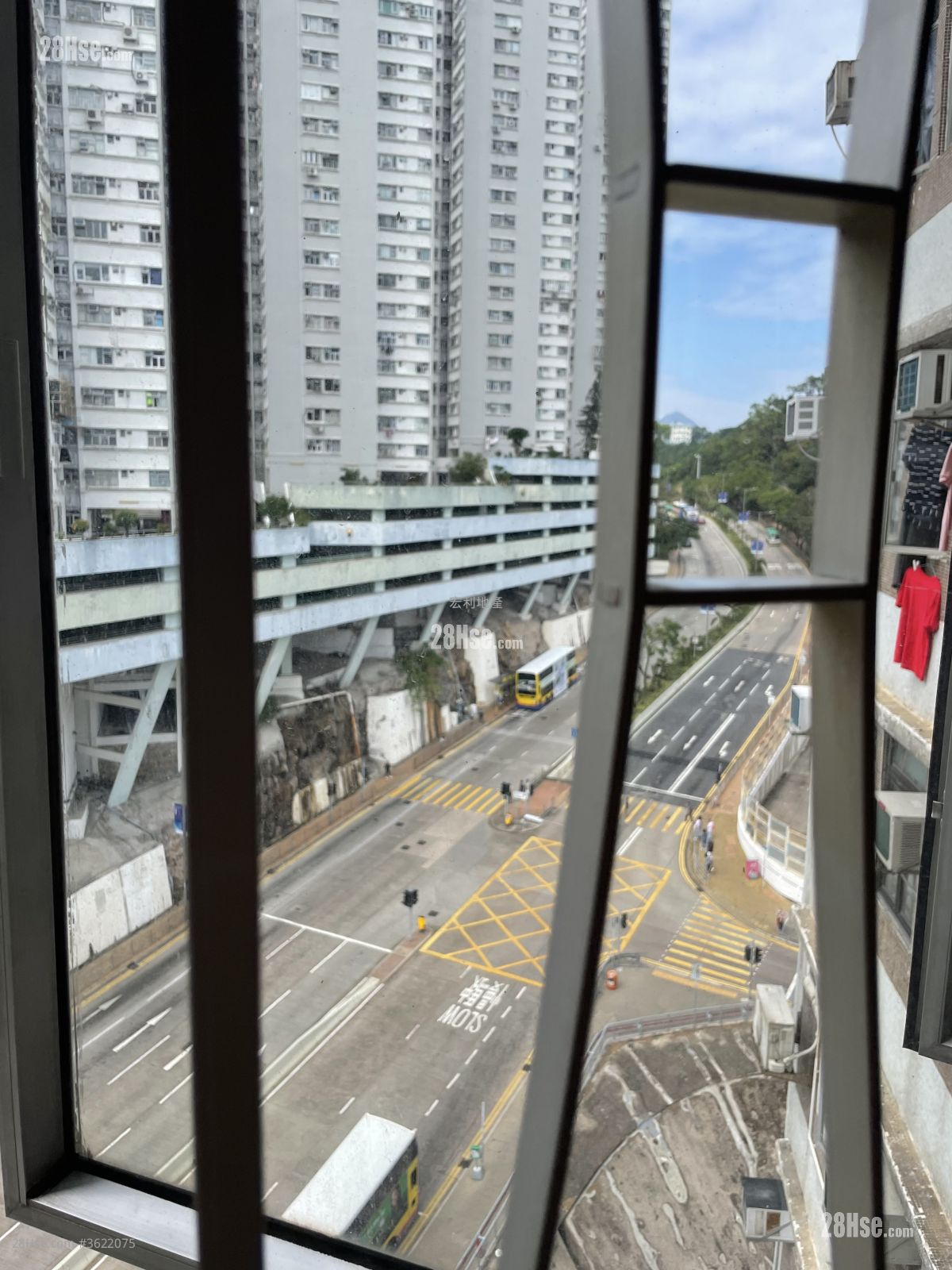 乐翠台 租盘 700 平方尺 ( 65.0 平方米 ) 乐翠台 租盘 700 平方尺 ( 65.0 平方米 )