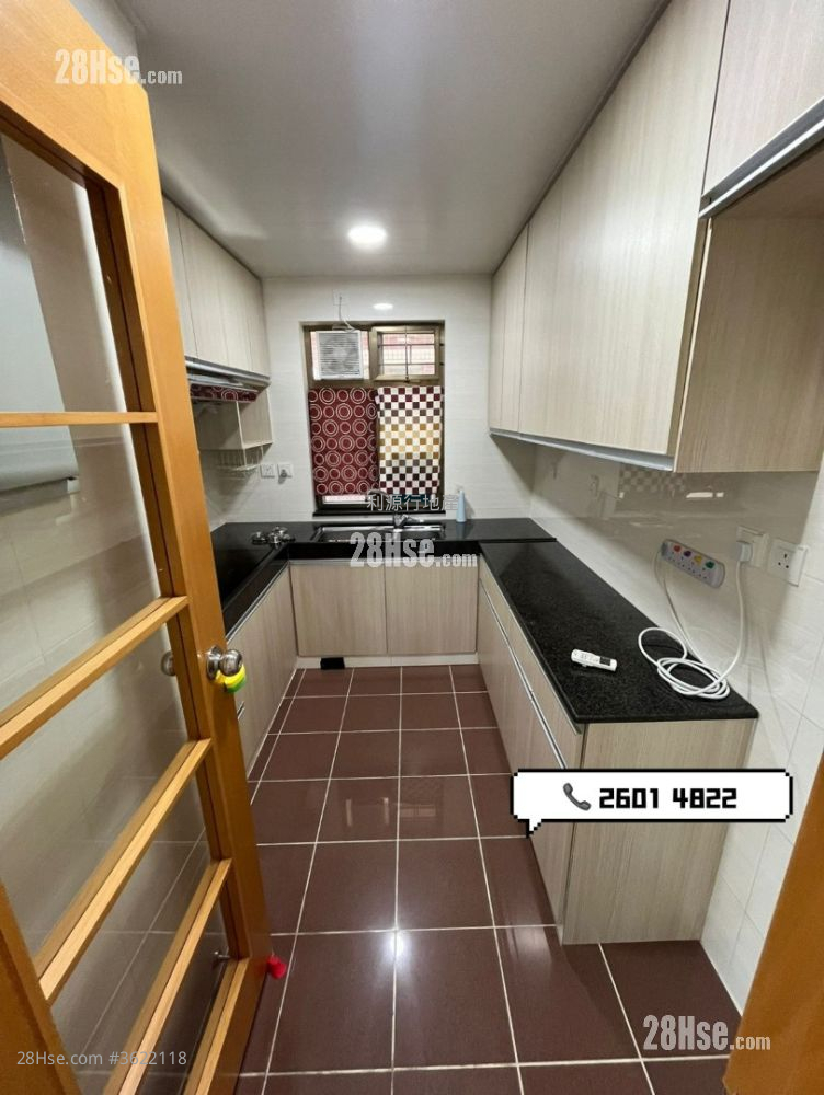 村屋 租盘 3 房 , 1 浴室 700 平方尺 ( 65.0 平方米 ) 村屋 租盘 3 房 , 1 浴室 700 平方尺 ( 65.0 平方米 )