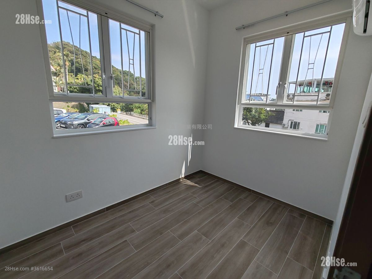 Village Rental 2 Bedrooms , 1 Bathroom Village Rental 2 Bedrooms , 1 Bathroom