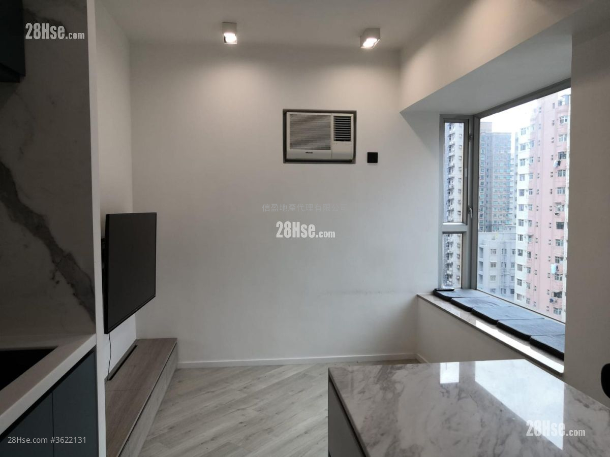 港逸轩 租盘 2 房 316 平方尺 ( 29.4 平方米 ) 港逸轩 租盘 2 房 316 平方尺 ( 29.4 平方米 )