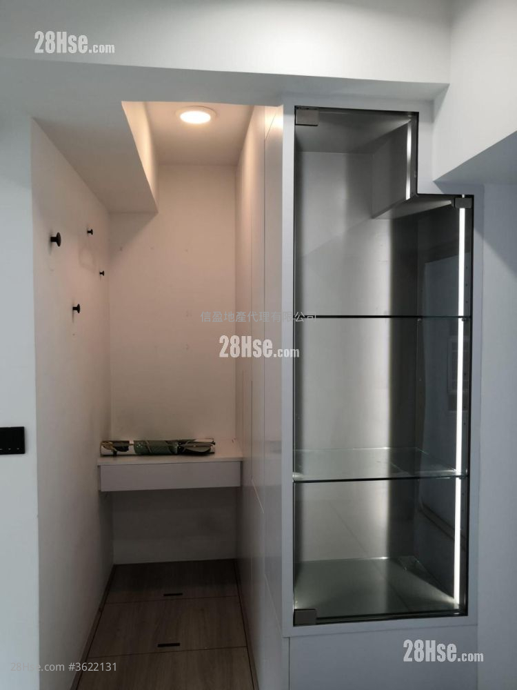 港逸轩 租盘 2 房 316 平方尺 ( 29.4 平方米 ) 港逸轩 租盘 2 房 316 平方尺 ( 29.4 平方米 )