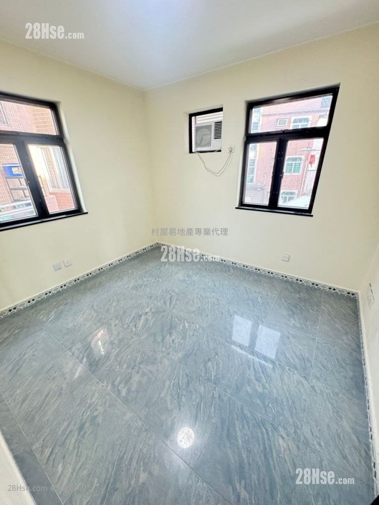 村屋 租盘 2 房 , 1 浴室 700 平方尺 ( 65.0 平方米 ) 村屋 租盘 2 房 , 1 浴室 700 平方尺 ( 65.0 平方米 )