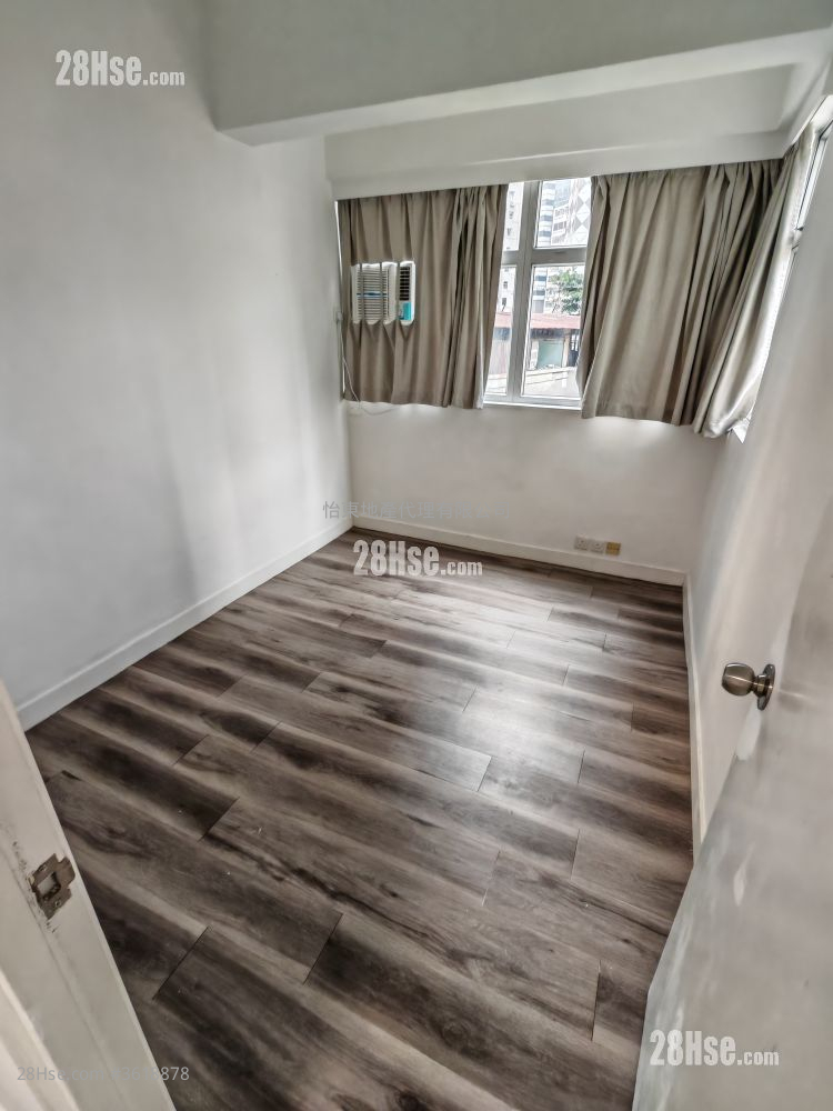 单幢楼房 租盘 2 房 , 1 浴室 555 平方尺 ( 51.6 平方米 ) 单幢楼房 租盘 2 房 , 1 浴室 555 平方尺 ( 51.6 平方米 )