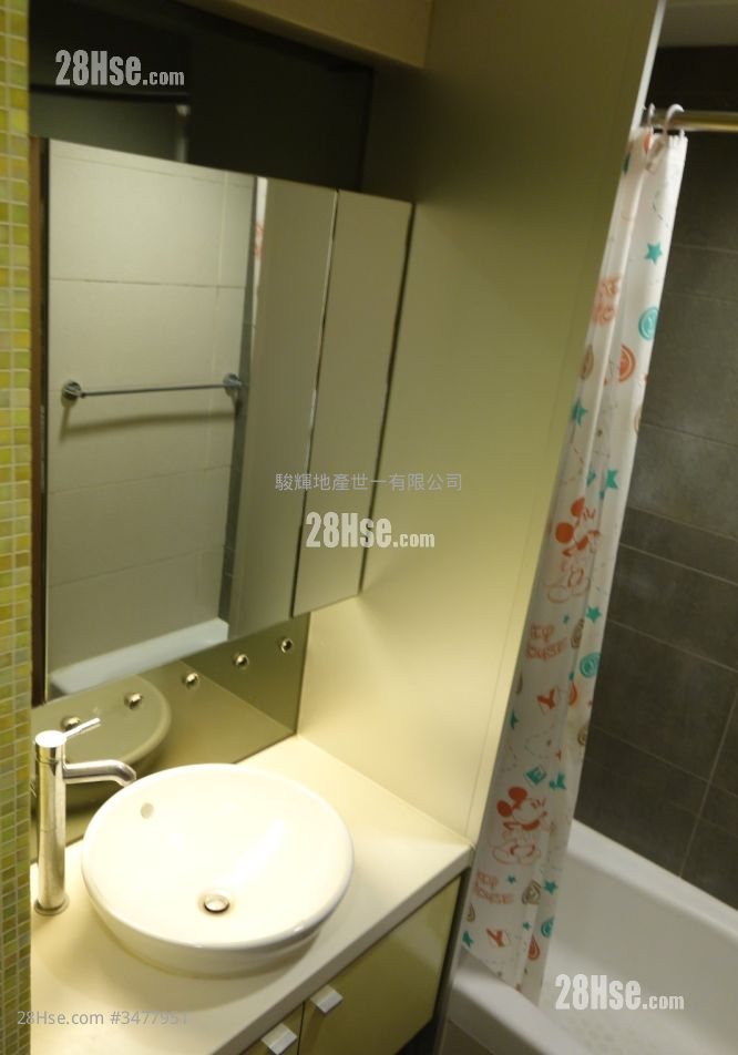 德成轩 售盘 1 房 , 1 浴室 319 平方尺 ( 29.6 平方米 ) 德成轩 售盘 1 房 , 1 浴室 319 平方尺 ( 29.6 平方米 )