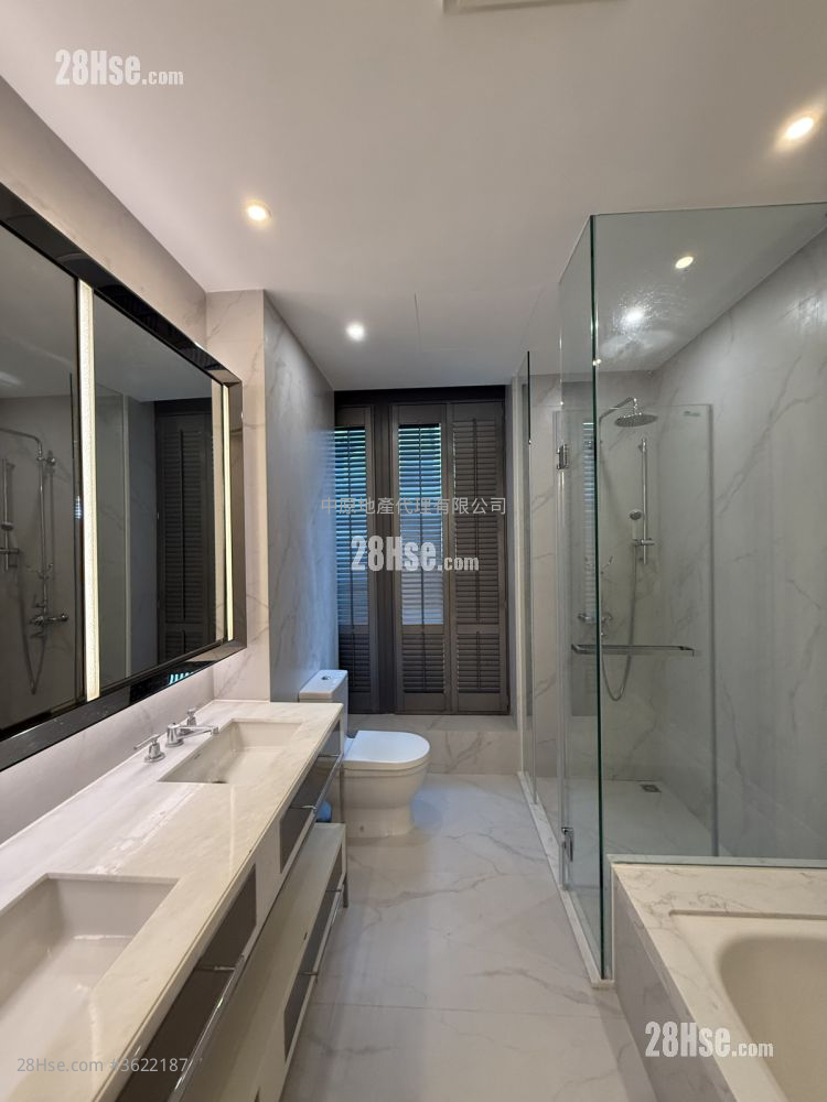 Capri Sell 4 Bedrooms , 3 Bathrooms 1,987 ft² ( 184.6 m² ) Capri Sell 4 Bedrooms , 3 Bathrooms 1,987 ft² ( 184.6 m² )