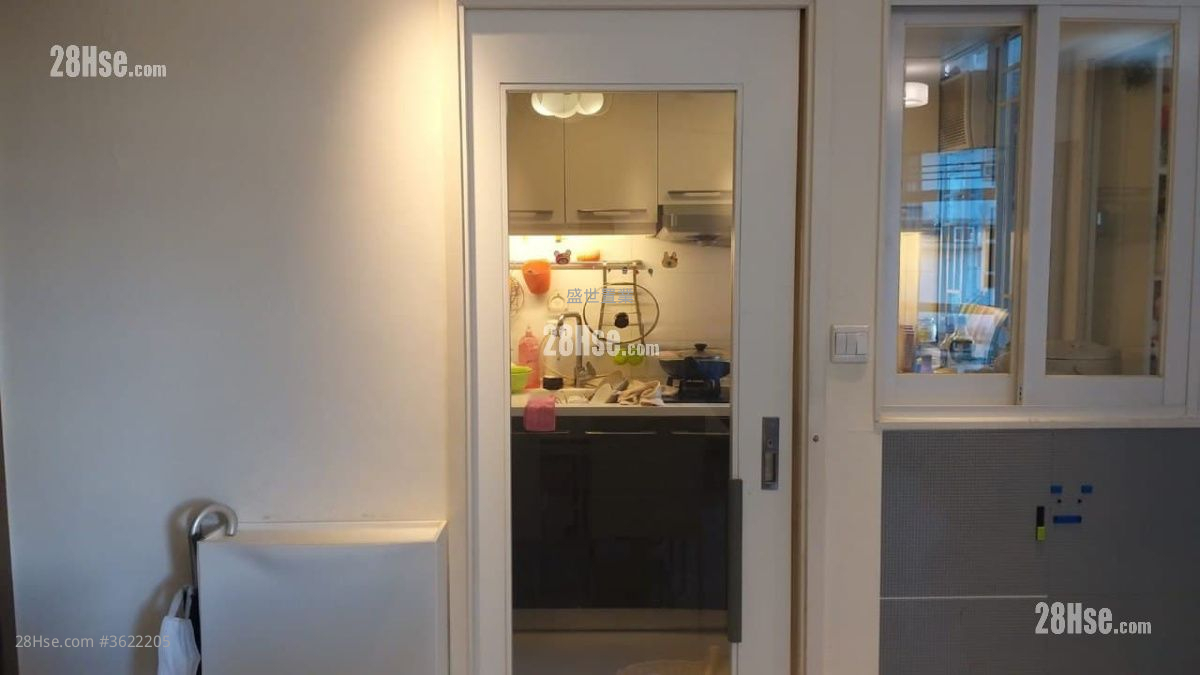 文礼阁 售盘 3 房 , 2 浴室 622 平方尺 ( 57.8 平方米 ) 文礼阁 售盘 3 房 , 2 浴室 622 平方尺 ( 57.8 平方米 )