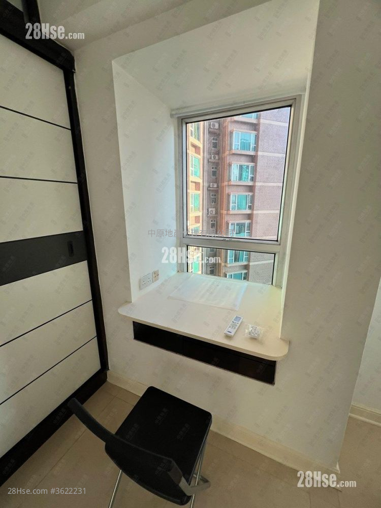 泓景台 租盘 447 平方尺 ( 41.5 平方米 ) 泓景台 租盘 447 平方尺 ( 41.5 平方米 )