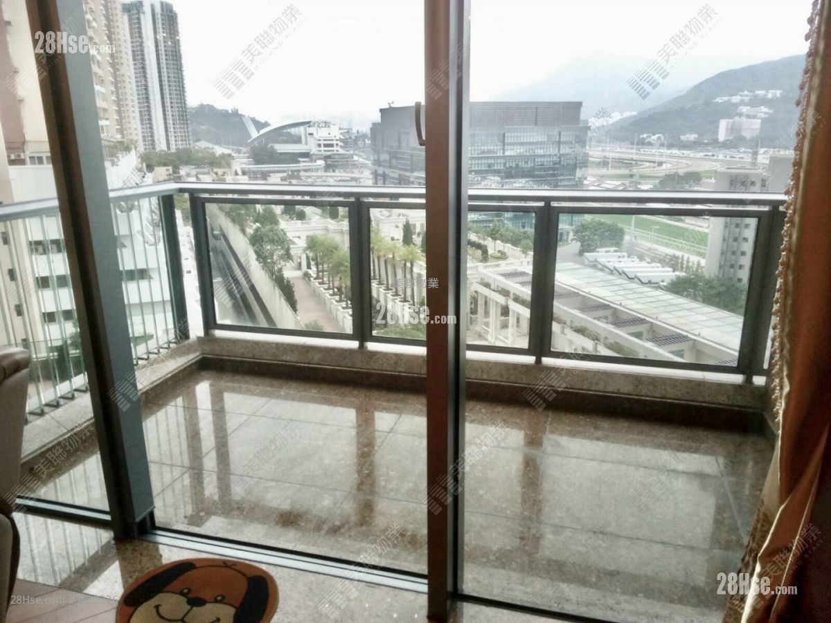 御龙山 售盘 1,845 平方尺 ( 171.4 平方米 ) 御龙山 售盘 1,845 平方尺 ( 171.4 平方米 )