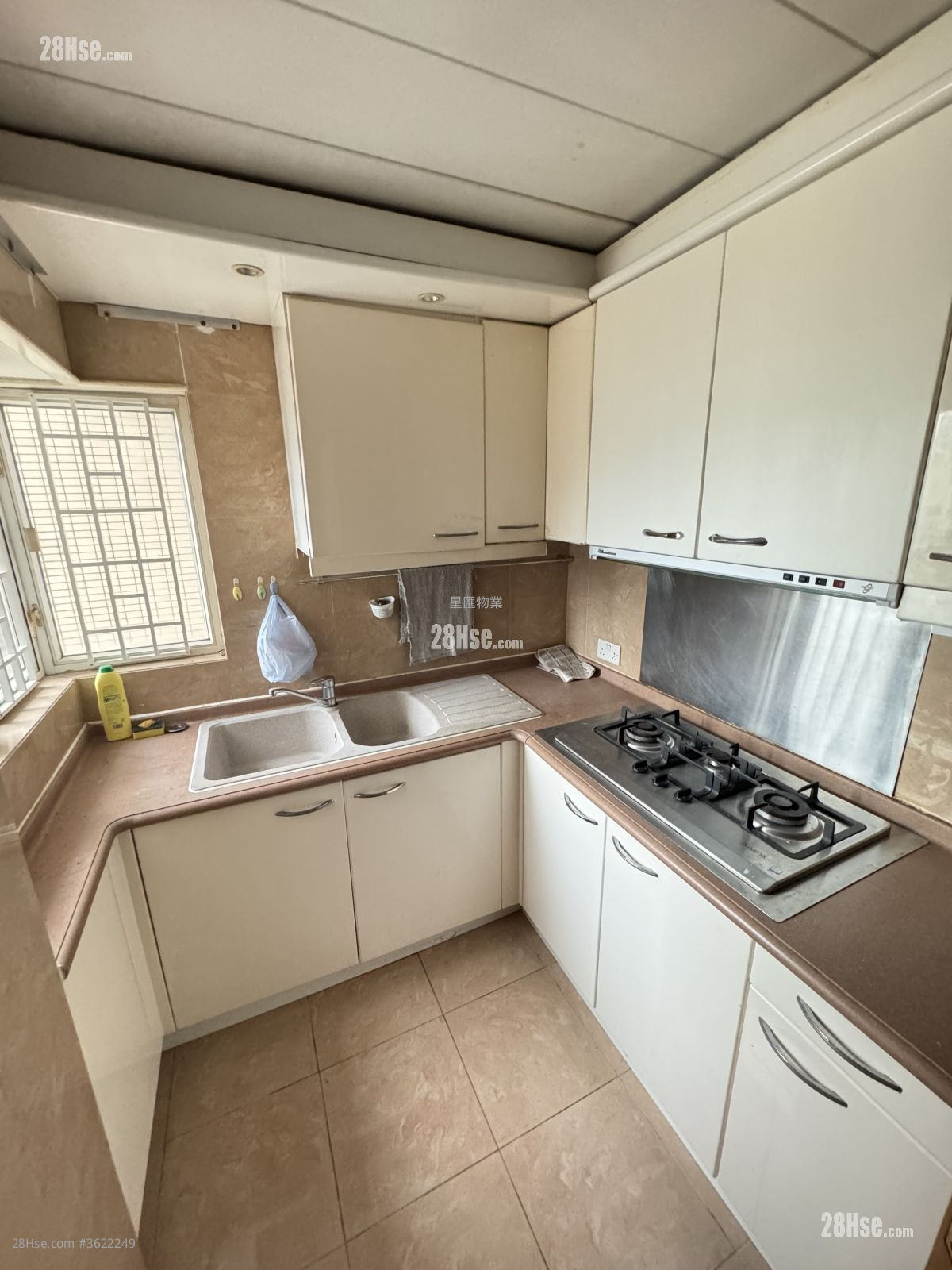 海逸豪园 租盘 2 房 , 1 浴室 541 平方尺 ( 50.3 平方米 ) 海逸豪园 租盘 2 房 , 1 浴室 541 平方尺 ( 50.3 平方米 )