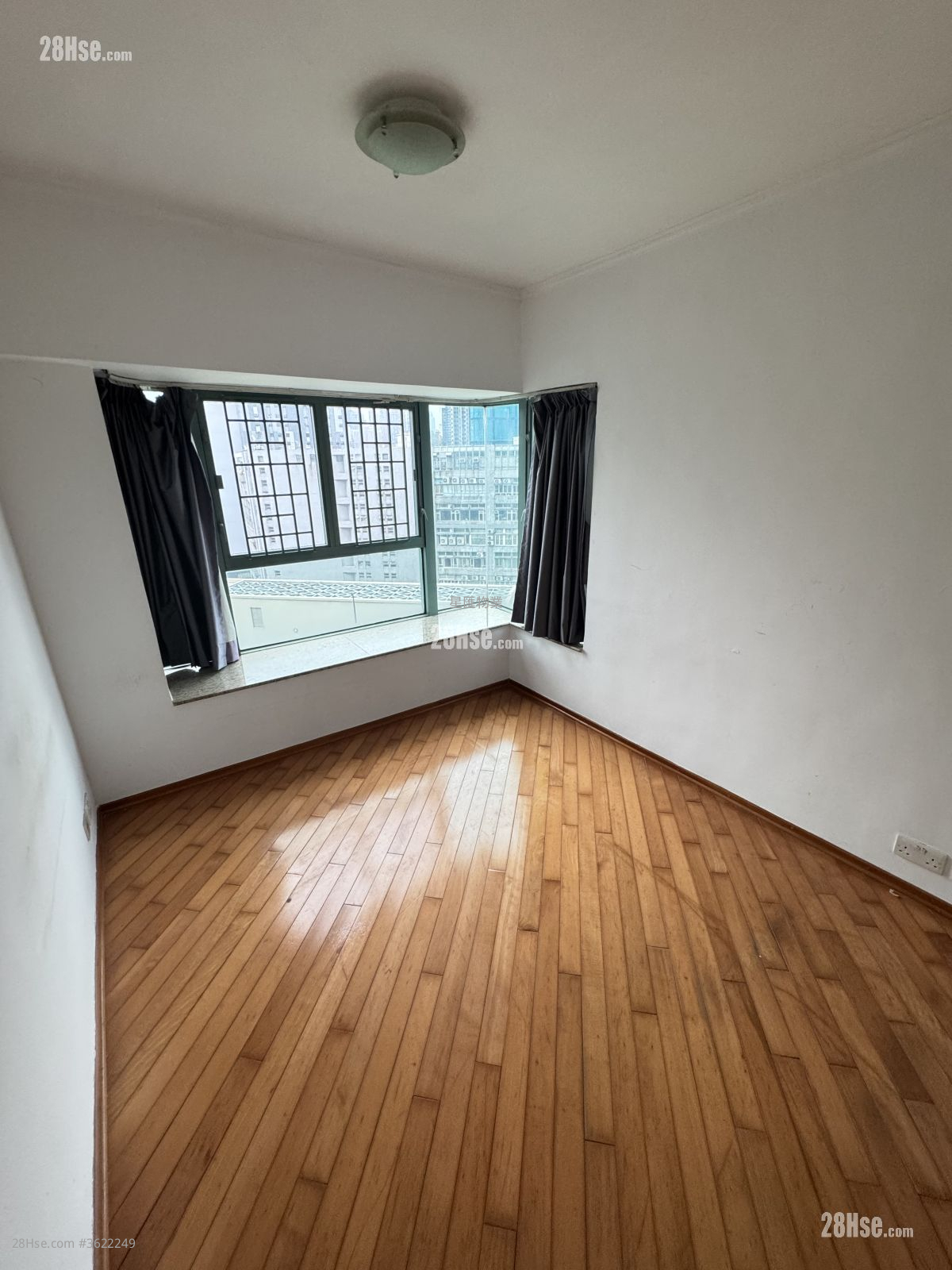 海逸豪园 租盘 2 房 , 1 浴室 541 平方尺 ( 50.3 平方米 ) 海逸豪园 租盘 2 房 , 1 浴室 541 平方尺 ( 50.3 平方米 )