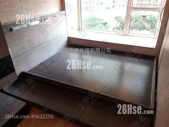 泓景台 租盘 504 平方尺 ( 46.8 平方米 ) 泓景台 租盘 504 平方尺 ( 46.8 平方米 )