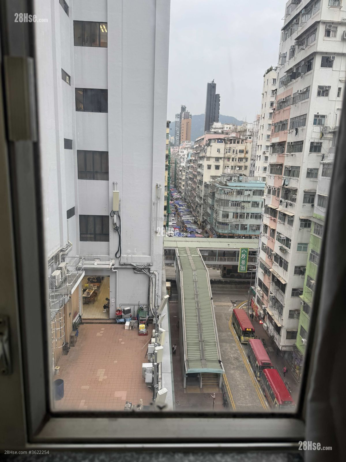 利兴大楼 租盘 3 房 , 1 浴室 600 平方尺 ( 55.7 平方米 ) 利兴大楼 租盘 3 房 , 1 浴室 600 平方尺 ( 55.7 平方米 )