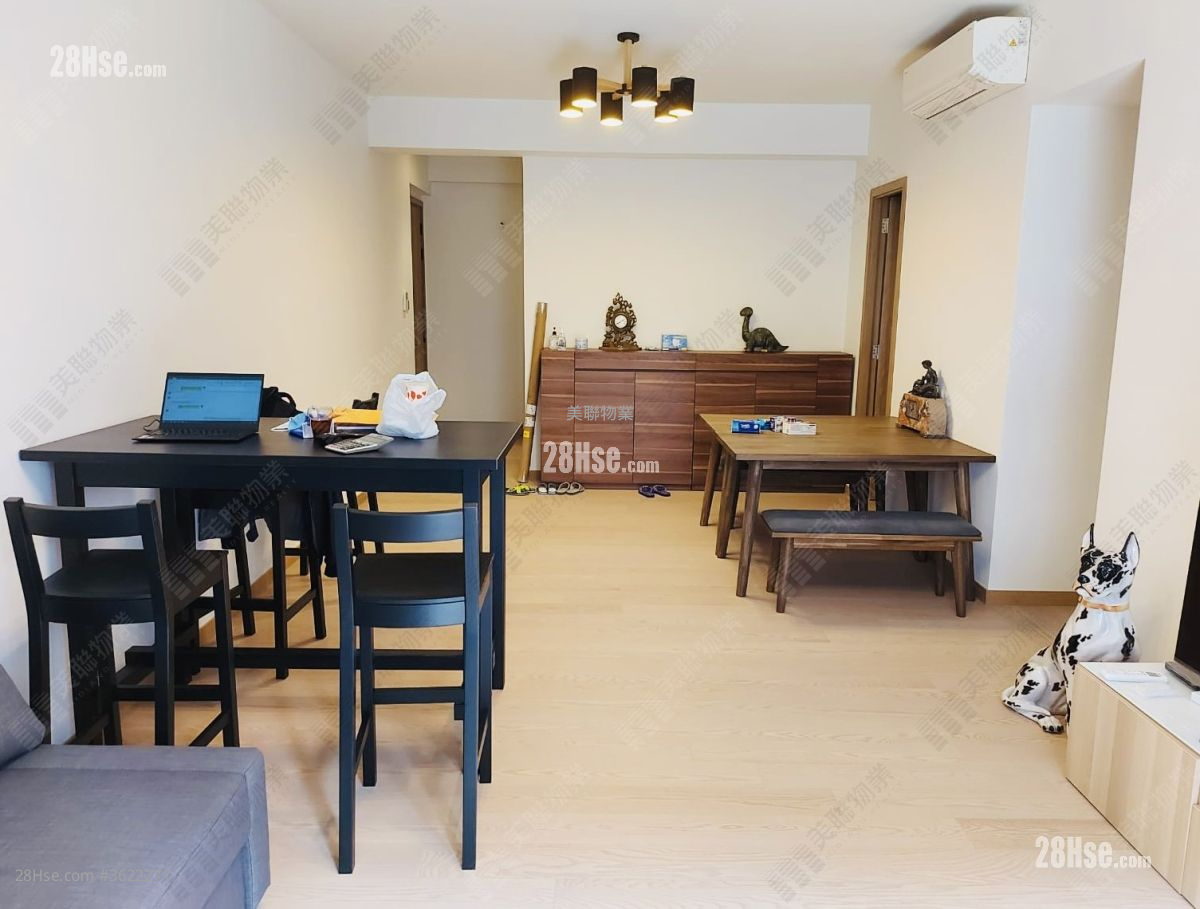 海日湾 II 售盘 3 房 1,041 平方尺 ( 96.7 平方米 ) 海日湾 II 售盘 3 房 1,041 平方尺 ( 96.7 平方米 )