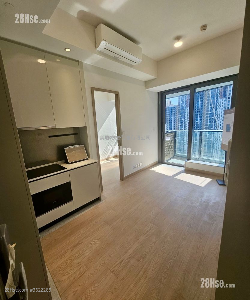 Seasons Place 售盘 2 房 , 1 浴室 437 平方尺 ( 40.6 平方米 ) Seasons Place 售盘 2 房 , 1 浴室 437 平方尺 ( 40.6 平方米 )