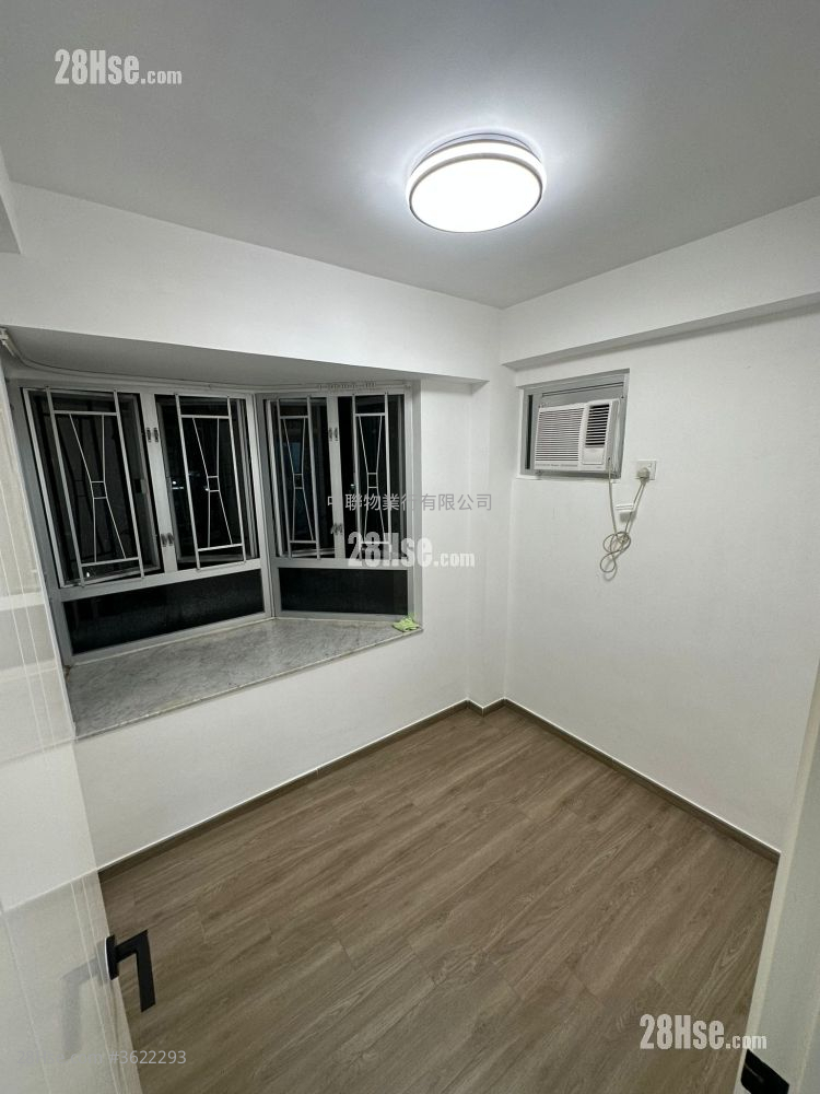 金禧花园 售盘 328 平方尺 ( 30.5 平方米 ) 金禧花园 售盘 328 平方尺 ( 30.5 平方米 )