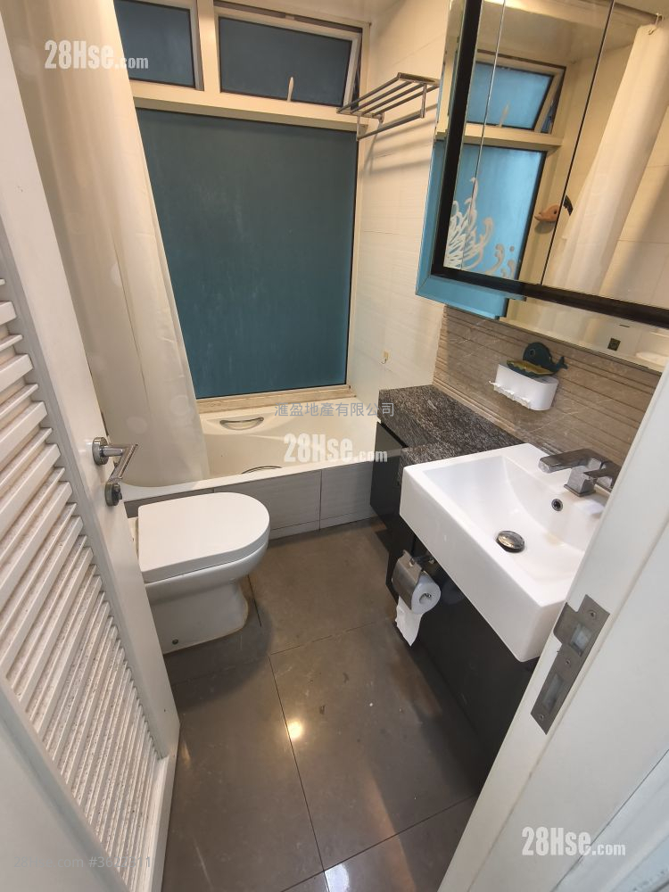 峻滢 租盘 3 房 , 2 浴室 694 平方尺 ( 64.5 平方米 ) 峻滢 租盘 3 房 , 2 浴室 694 平方尺 ( 64.5 平方米 )